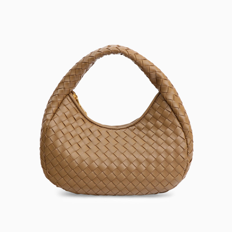 Beautifully Finished Bag in a Timeless Design