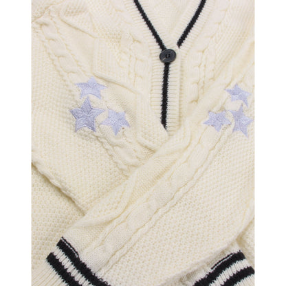 Beautifully Crafted Cardigan in a Classic Style