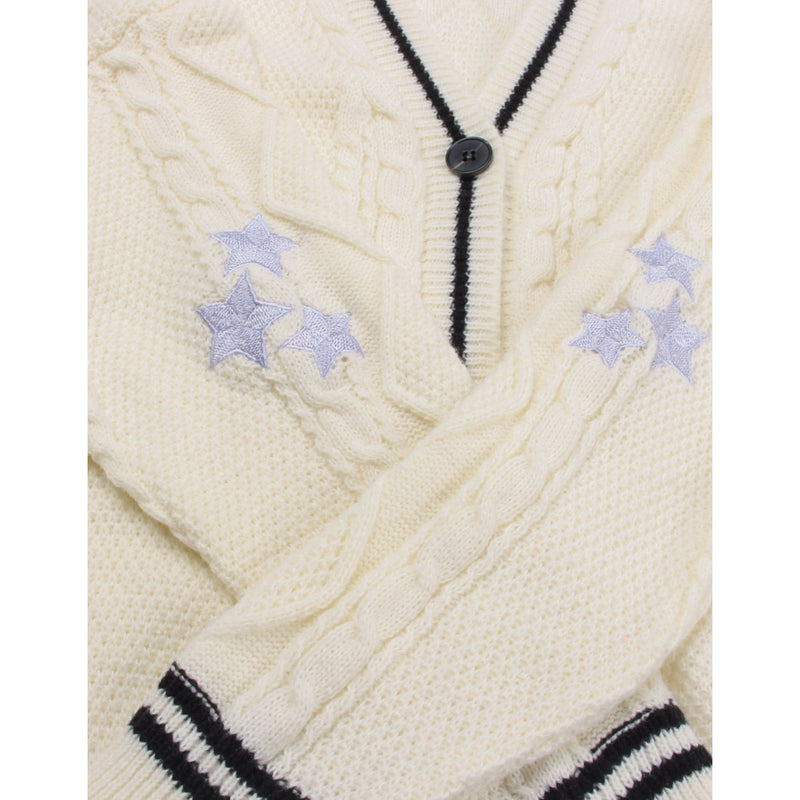 Beautifully Crafted Cardigan in a Classic Style