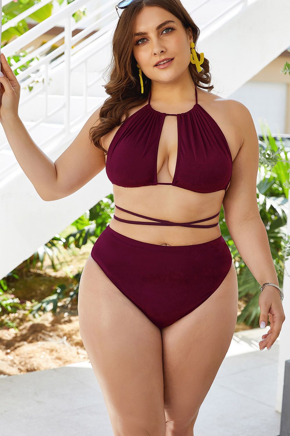 Effortlessly Elegant Bikini with a Timeless Design
