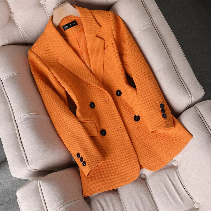 Beautifully Finished Garment in a Timeless Design