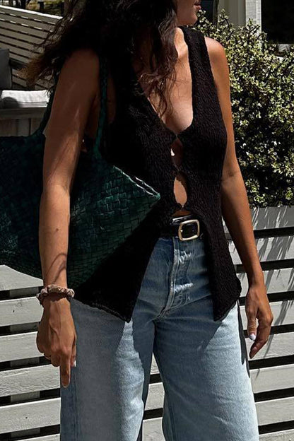 Polished Top with an Effortless Classic Look