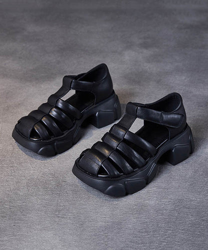 Beautifully Crafted Sandals in a Classic Style