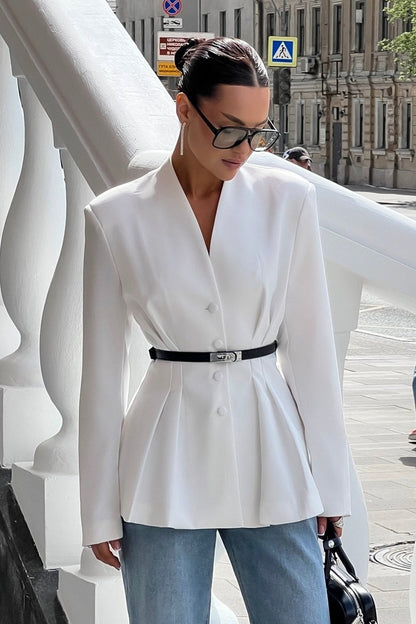 Well Tailored Garment with a Graceful Silhouette