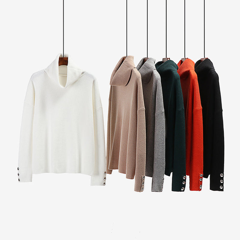 Effortlessly Elegant Sweater with a Timeless Design