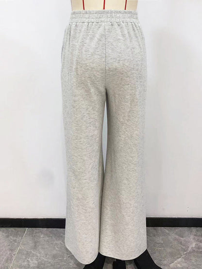 Polished Trousers with an Effortless Classic Look