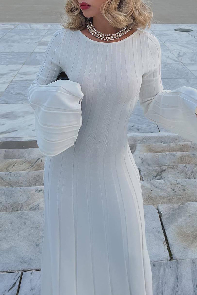 Effortlessly Elegant Dress with a Timeless Design
