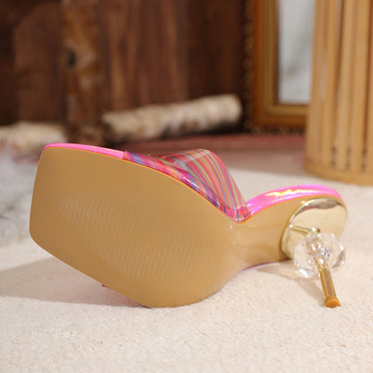 Classic Vintage Heels with a Flattering Fit