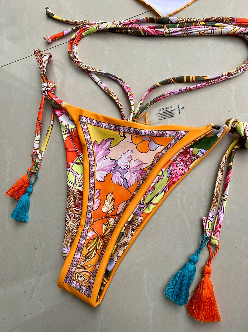 Beautifully Finished Bikini in a Timeless Design