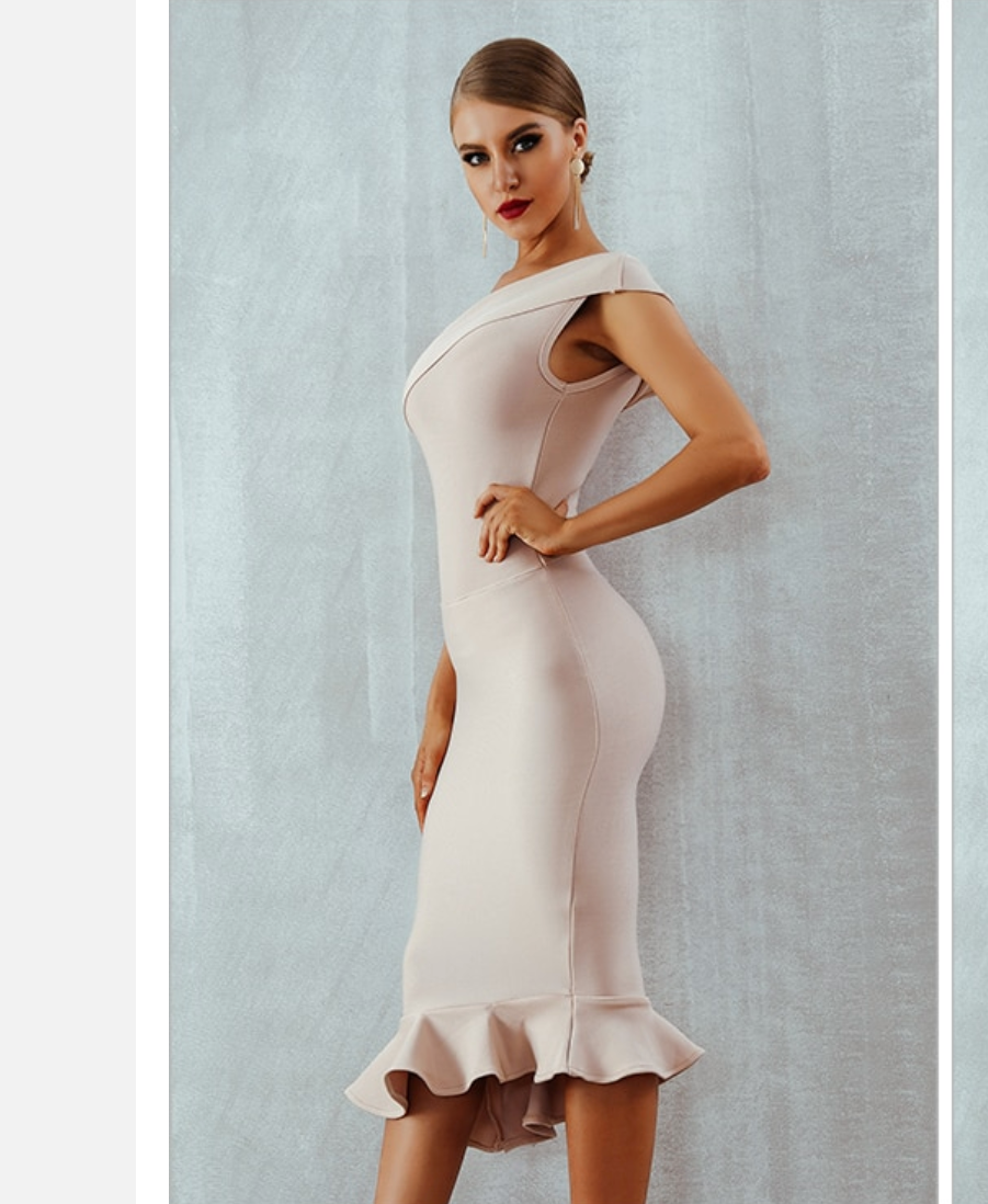 Well Tailored Dress with a Graceful Silhouette