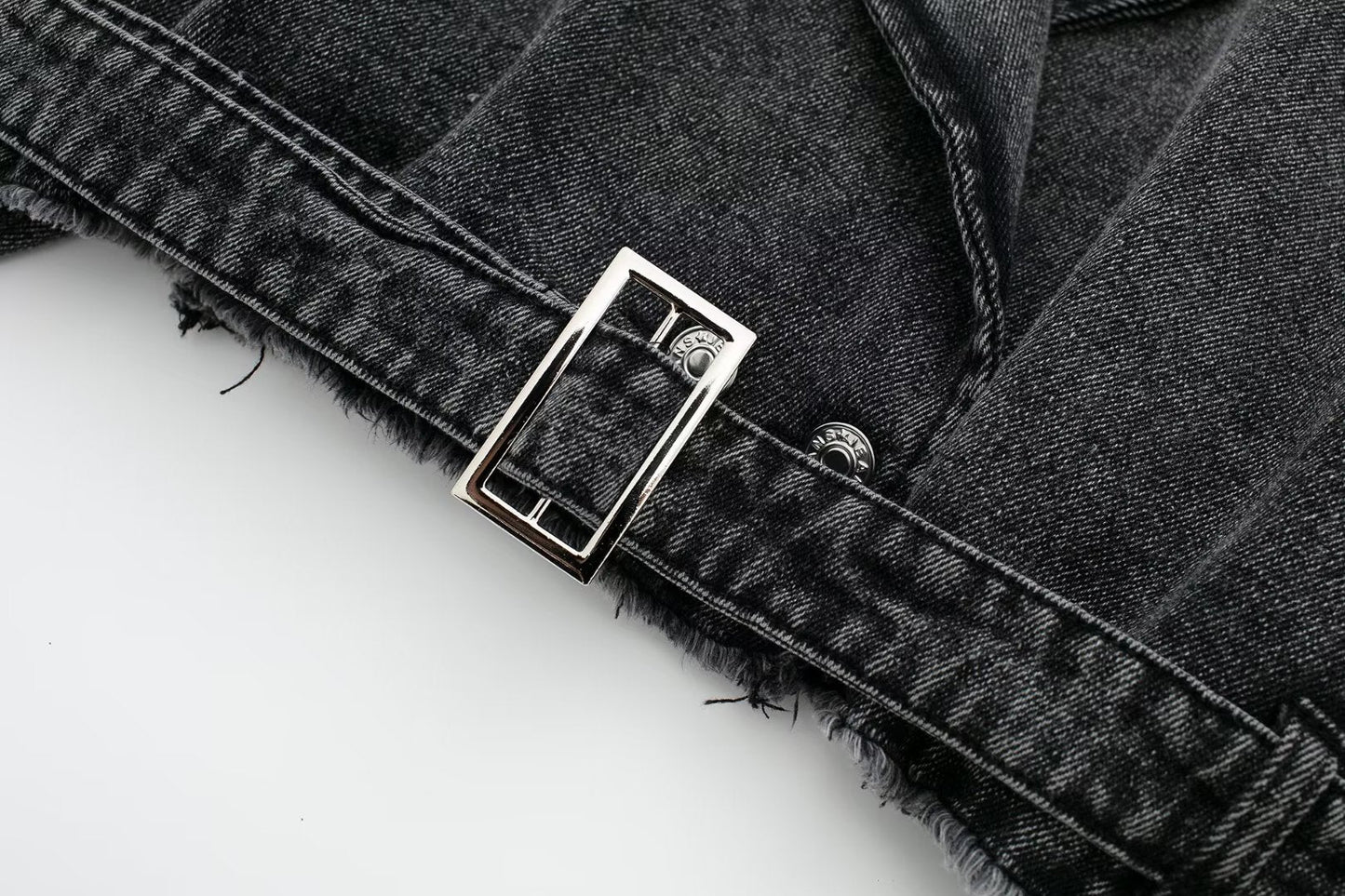 Gracefully Styled Coat for Any Occasion