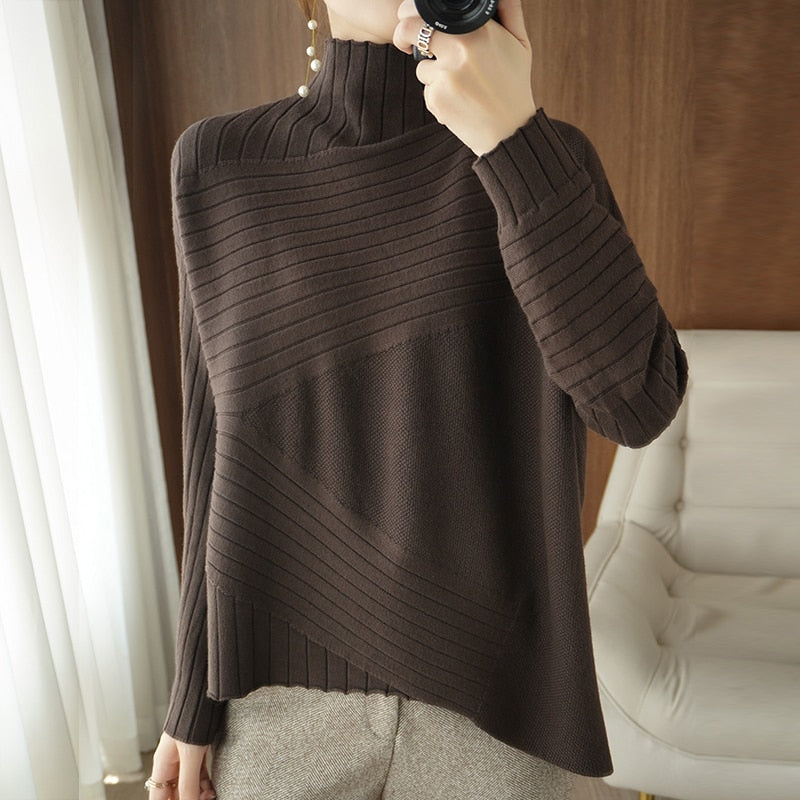 Well Tailored Pullover with a Graceful Silhouette
