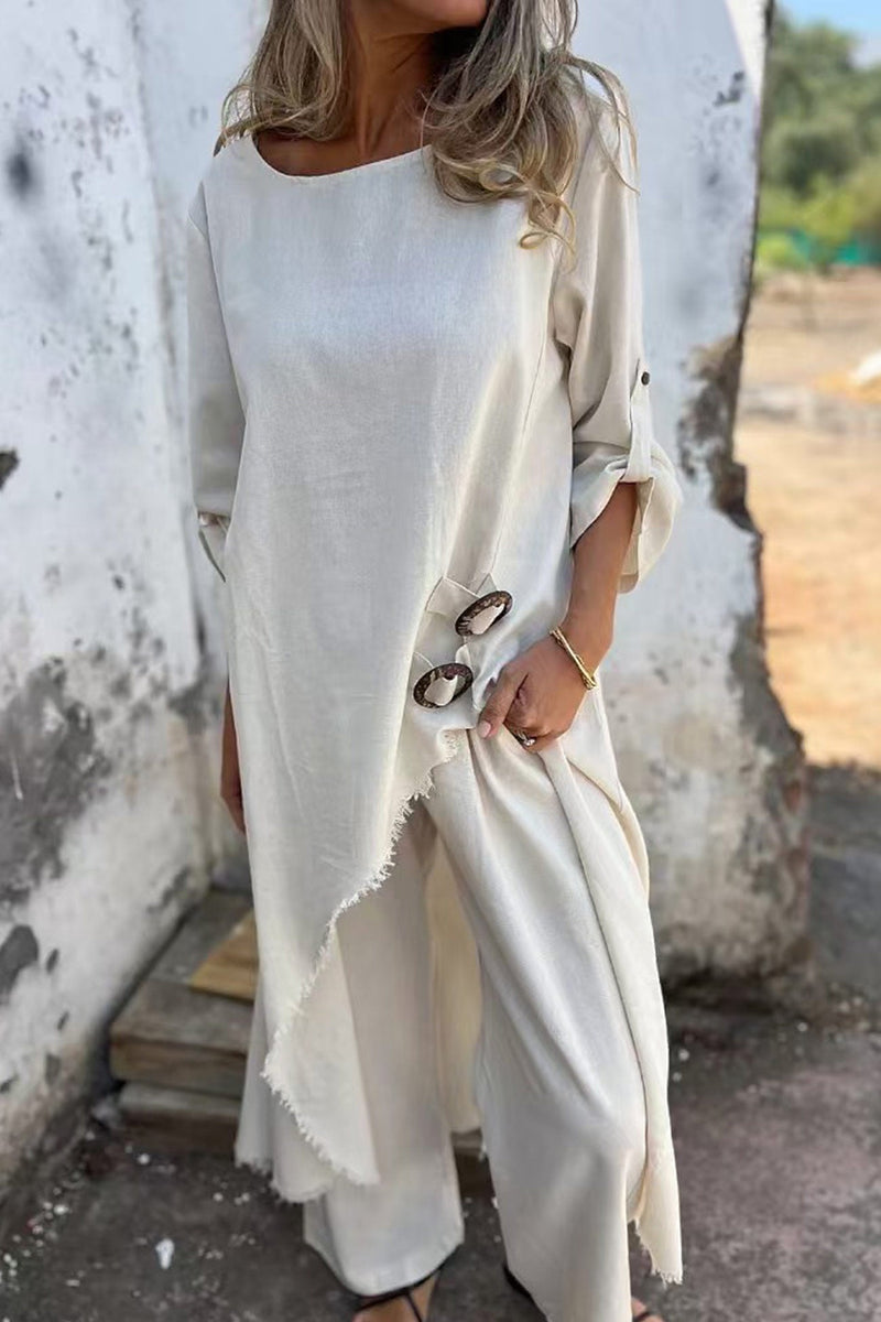 Sophisticated Pants with a Clean Classic Look