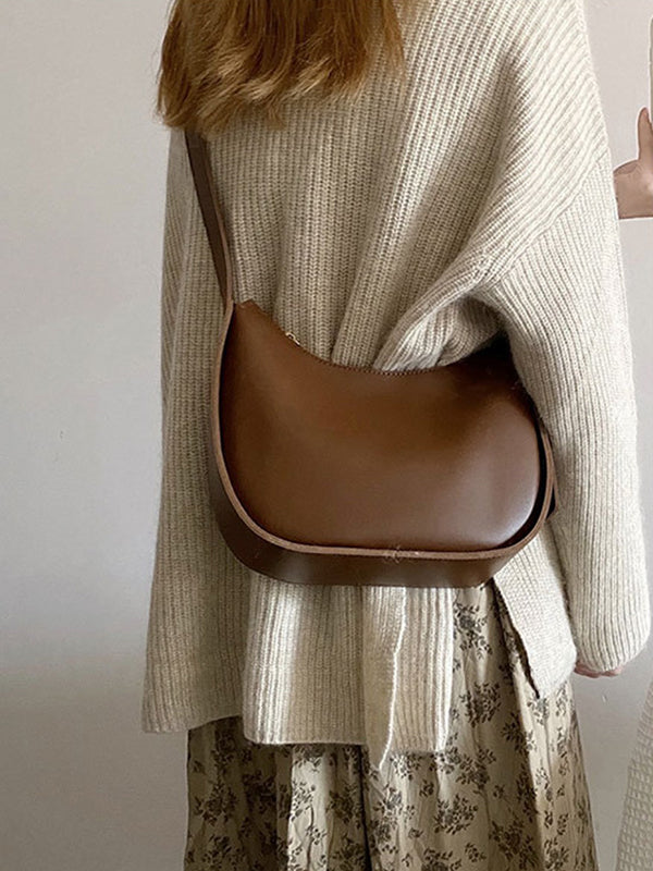 Sophisticated Bag with a Clean Classic Look
