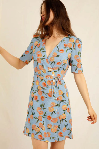 Beautifully Crafted Dress in a Classic Style