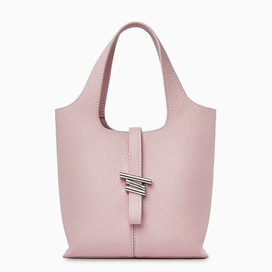 Beautifully Crafted Bag in a Classic Style