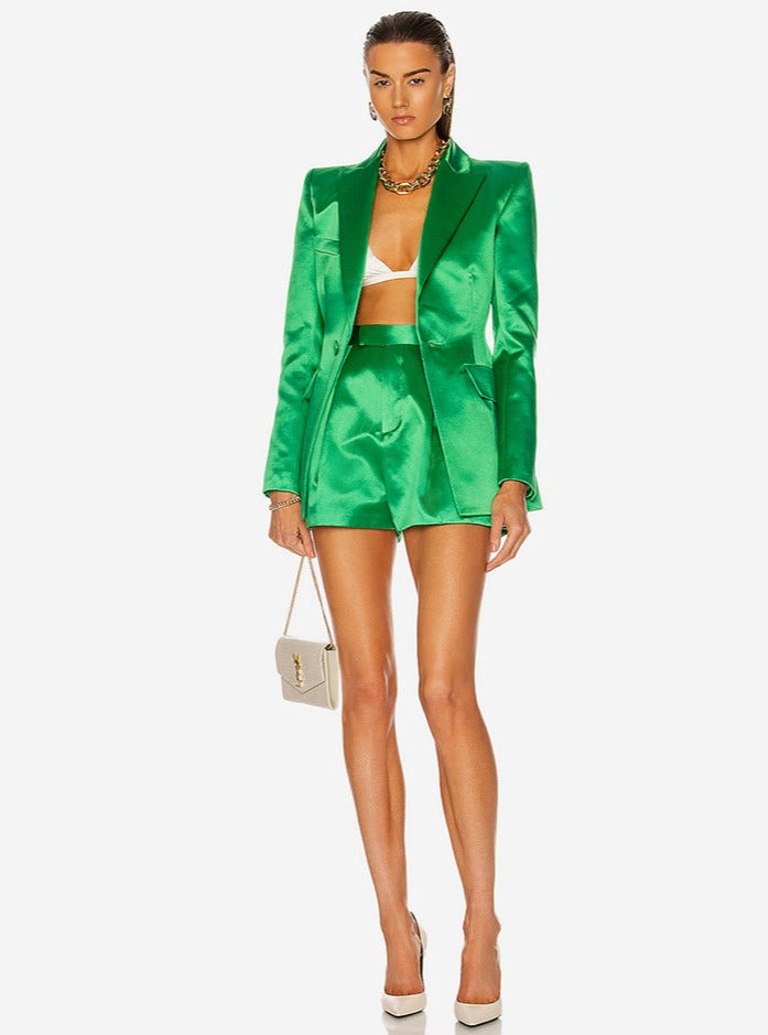 Gracefully Styled Garment for Any Occasion