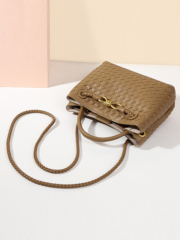 Elegantly Styled Bag for Everyday Wear