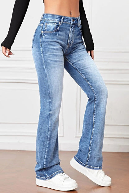 Sophisticated Garment with a Clean Classic Look