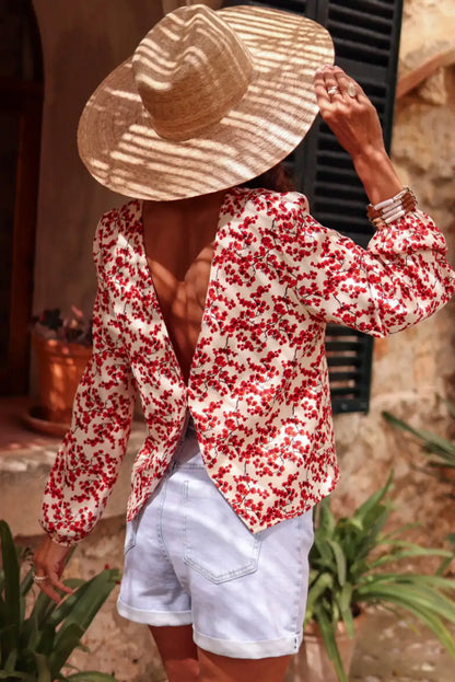 Gracefully Styled Blouse for Any Occasion