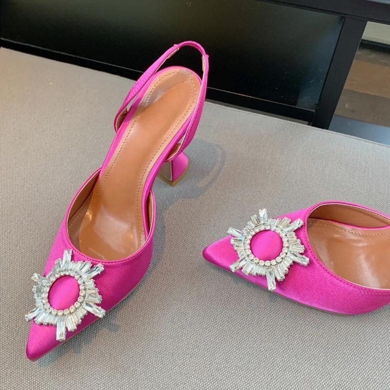 Elegantly Styled Heels for Everyday Wear