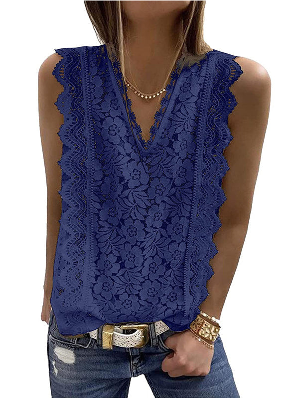 Effortlessly Elegant Top with a Timeless Design
