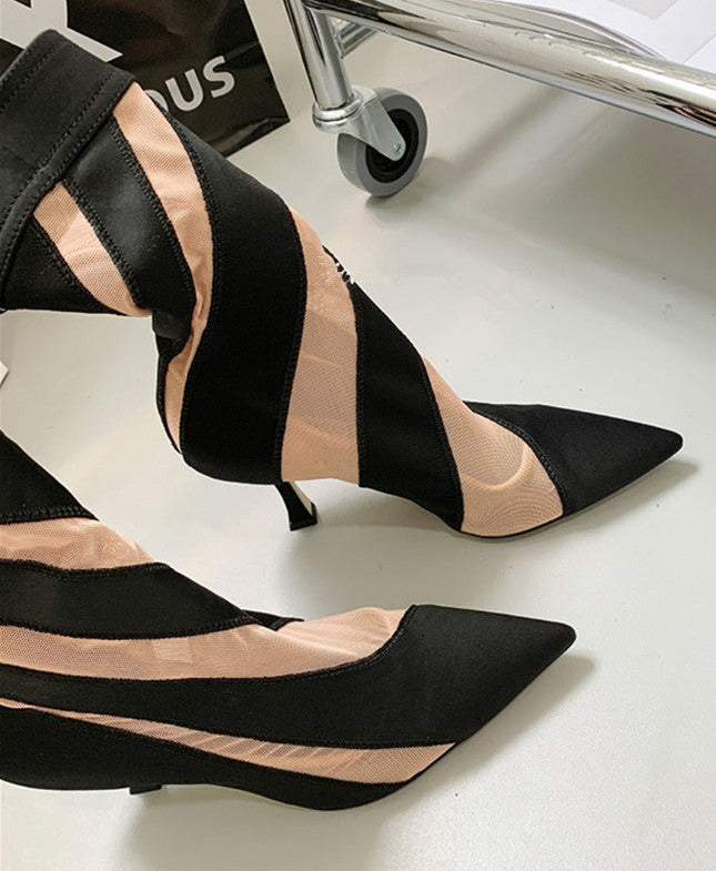 Polished Heels with an Effortless Classic Look