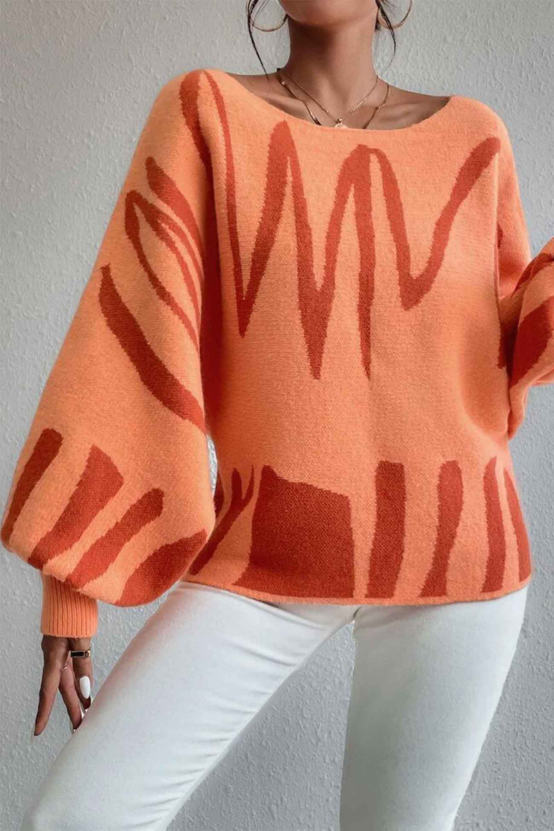 Well Tailored Sweater with a Graceful Silhouette