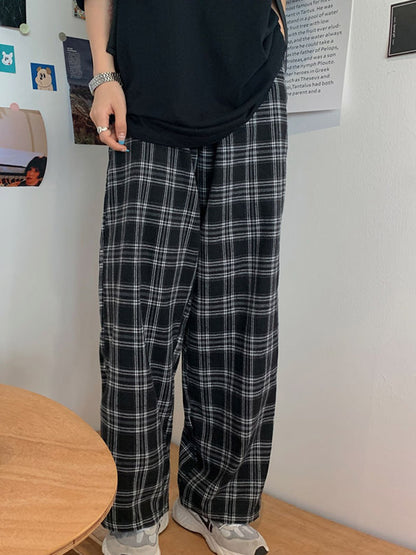 Beautifully Finished Pants in a Timeless Design