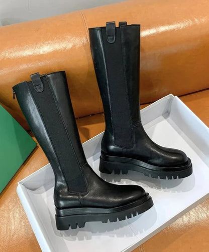 Elegantly Styled Boots for Everyday Wear