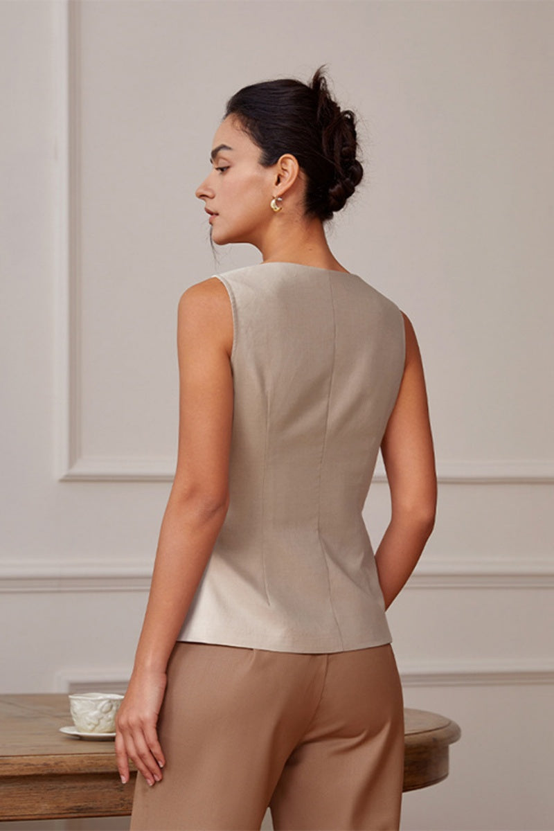 Beautifully Crafted Coat in a Classic Style