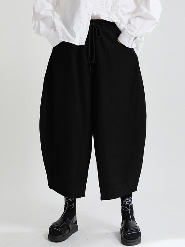 Classic Vintage Pants with a Flattering Fit