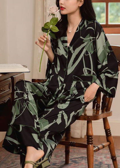 Sophisticated Garment with a Clean Classic Look