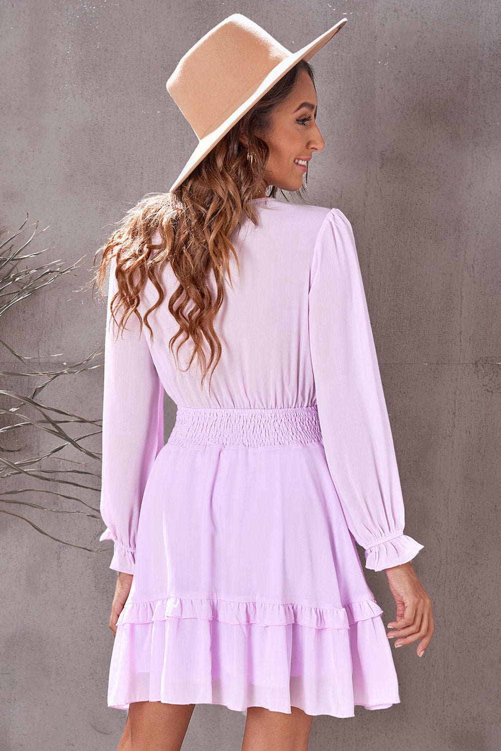 Well Tailored Dress with a Graceful Silhouette
