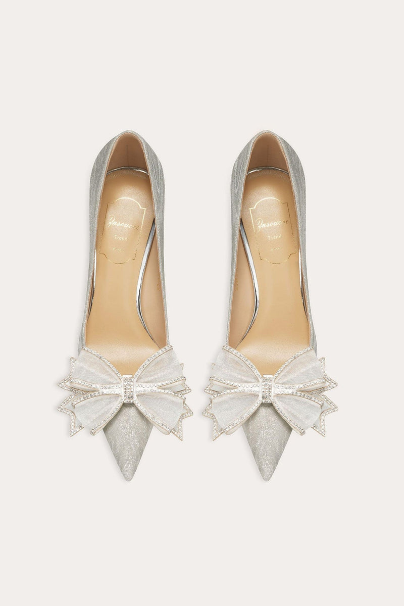 A Vintage Style Heels with Delicate Timeless Details
