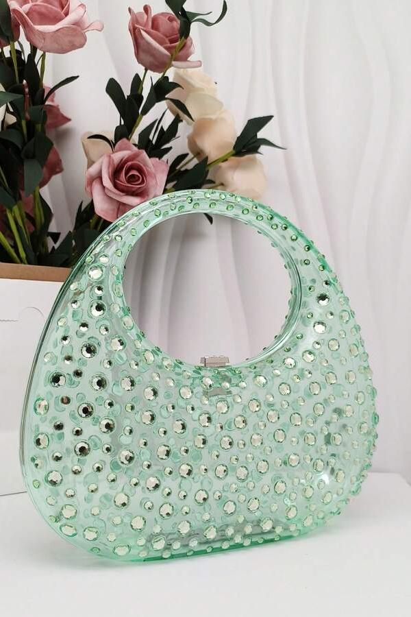 A Vintage Style Bag with Delicate Timeless Details