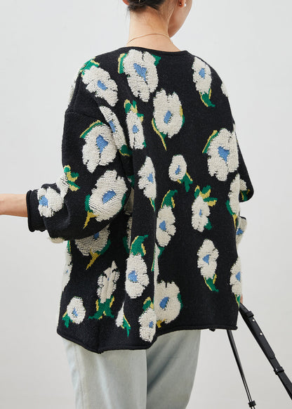 Gracefully Styled Cardigan for Any Occasion