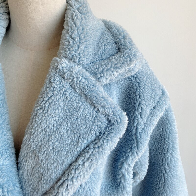 Gracefully Styled Coat for Any Occasion