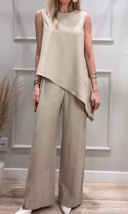 Classic Vintage Pants with a Flattering Fit