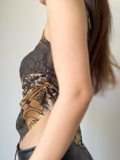Beautifully Crafted Top in a Classic Style