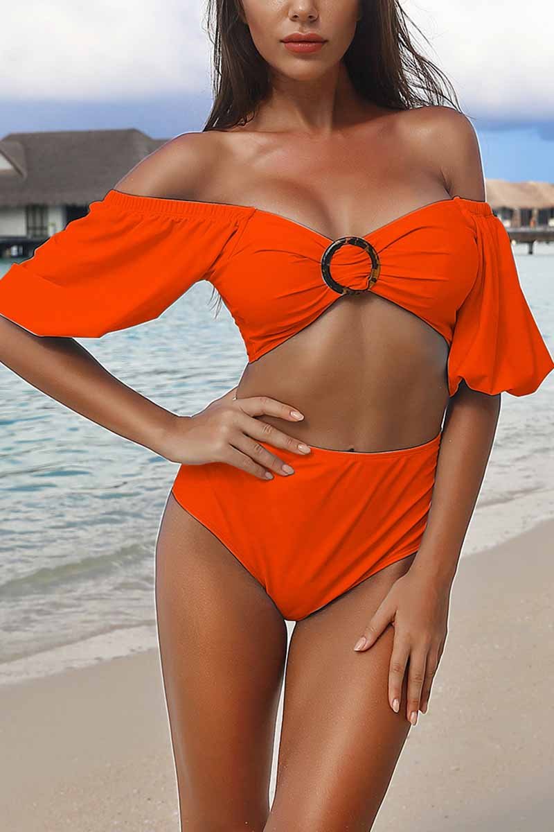 Effortlessly Elegant Bikini with a Timeless Design