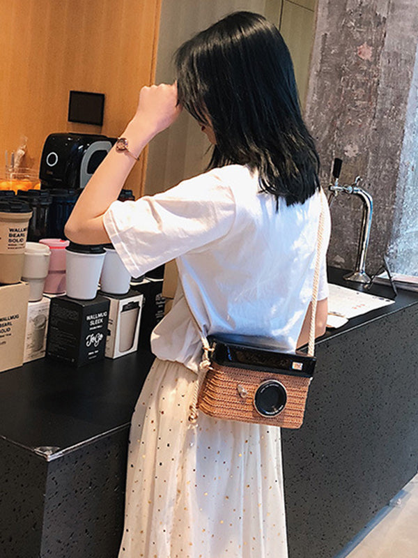 Beautifully Finished Bag in a Timeless Design