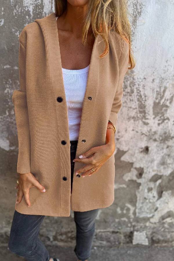 Beautifully Crafted Coat in a Classic Style