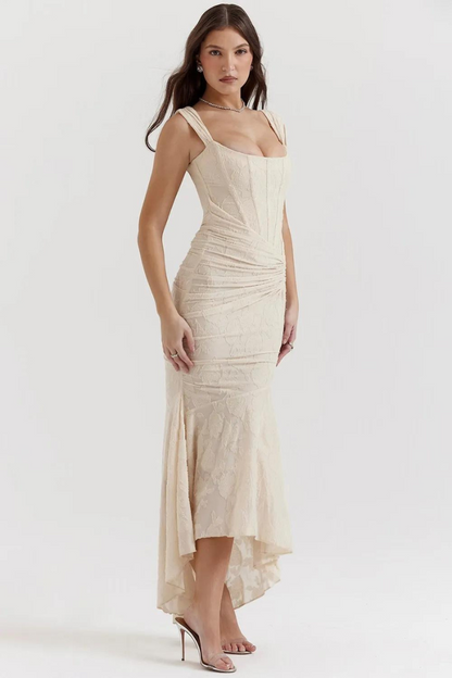 Sophisticated Garment with a Clean Classic Look