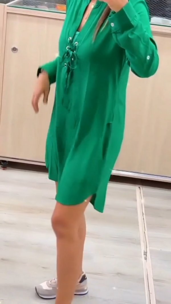Gracefully Styled Dress for Any Occasion