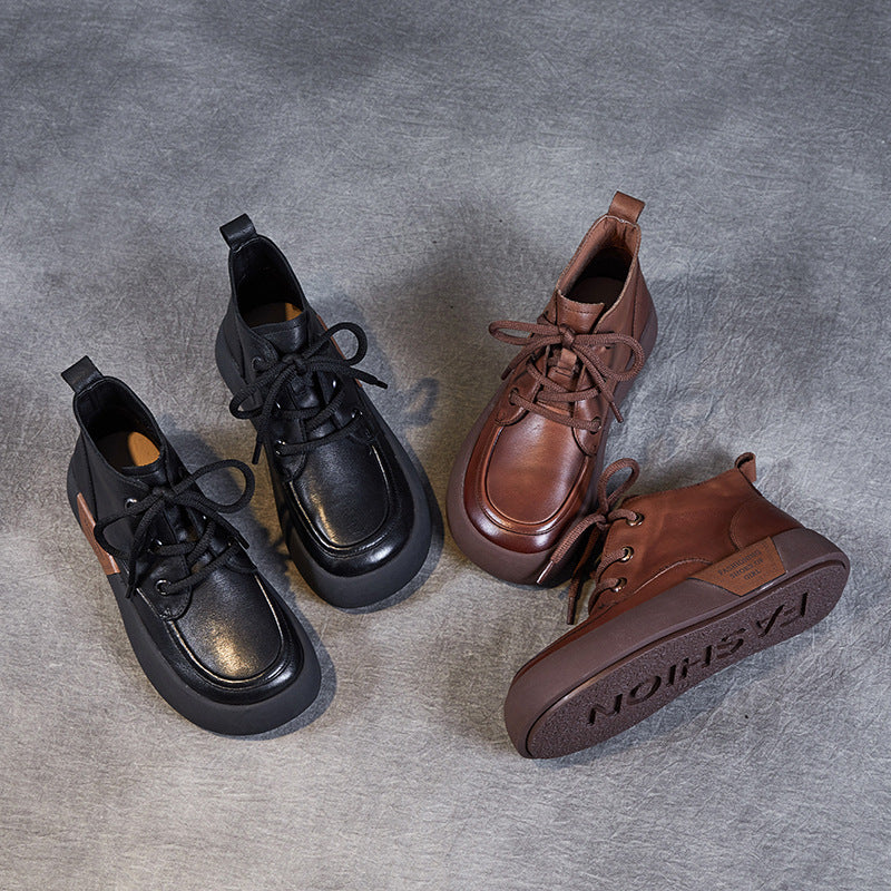 Polished Boots with an Effortless Classic Look