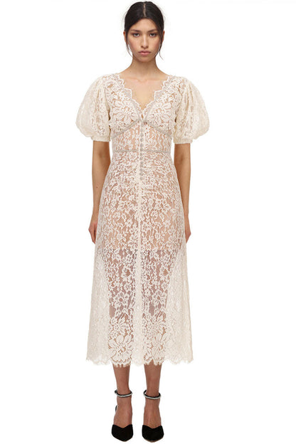 Sophisticated Dress with a Clean Classic Look