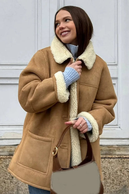 Sophisticated Coat with a Clean Classic Look