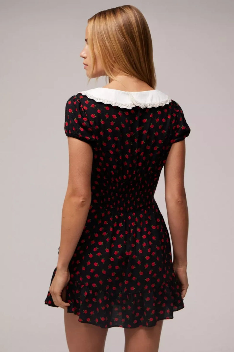 Classic Vintage & Enduringly Stylish Dress