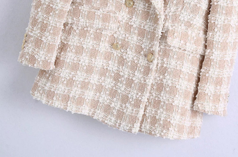 Classic Vintage Garment with a Flattering Fit